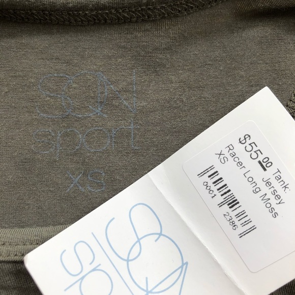 Tank top - Picture 2 of 2